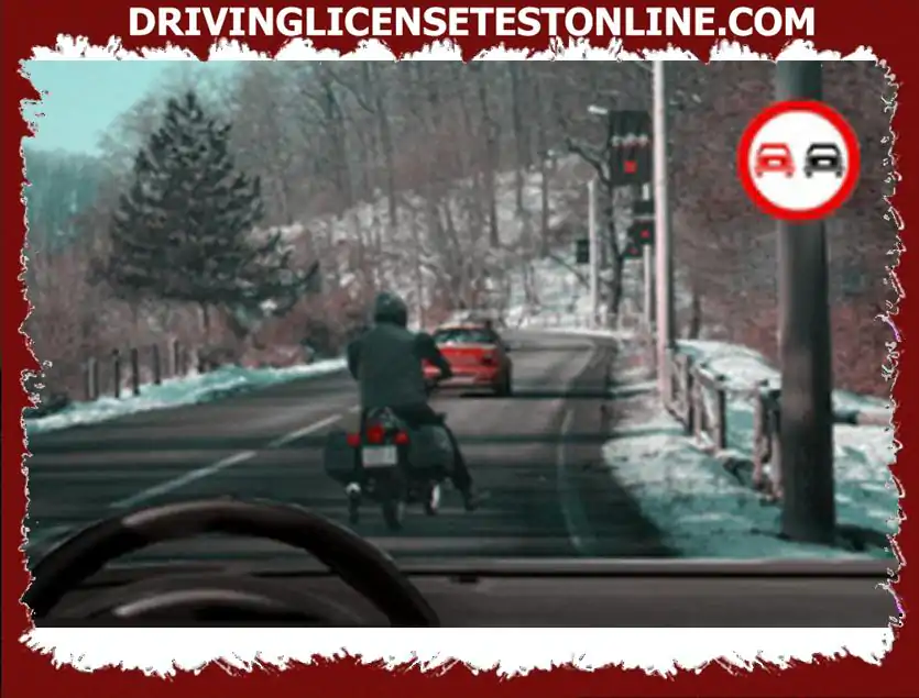 Είναι σωστό να προσπεράσετε τη μοτοσικλέτα μπροστά σας ?