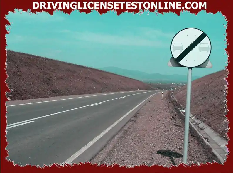 Mit jelent a képen látható tábla az úton egy kerékpáros számára ?