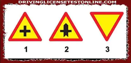 الإشارة 1 هي علامة تقاطع لطرق من نفس المستوى 
 الإشارة...