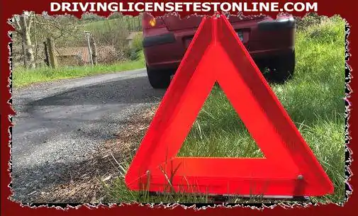 The warning triangle should normally be placed at