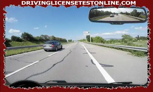 The vehicle in front can still take the next exit