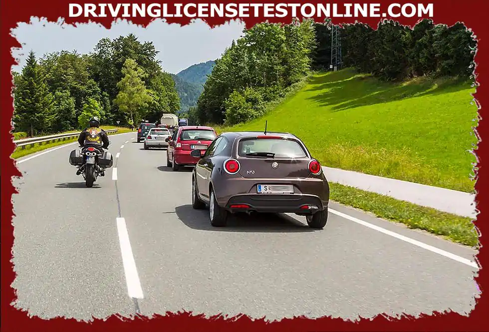 You want to overtake this column of vehicles with your motorcycle . What dangers can this cause ?