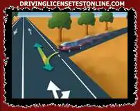 Aby włączyć się do ruchu, kierowca czerwonego pojazdu cofnął, jak pokazano na wykresie,...