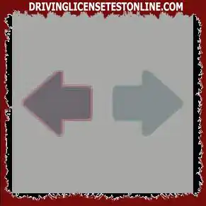 Ligue o interruptor do sinal de mudança de direção à direita, conforme mostrado- acende.