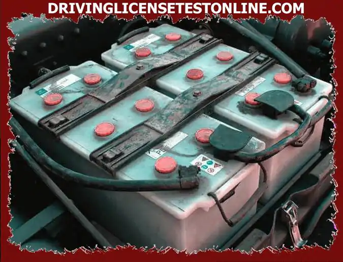 Ak je potrebné, aby vaše vozidlo používalo dve 12voltové batérie, ako by mali byť pripojené ich svorky ??