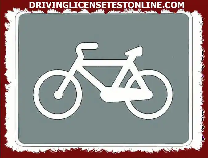 Un conductor de motocicleta podrá circular por una vía señalizada ?