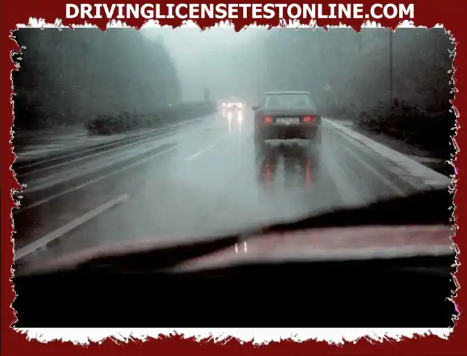 Који је главни ефекат кише на вожњу ?