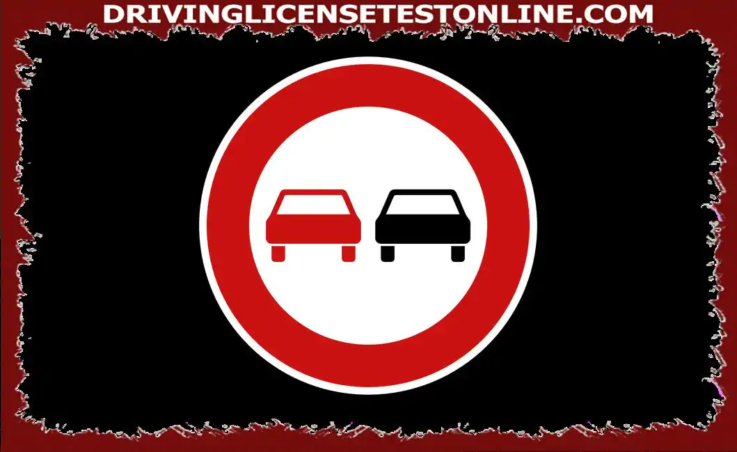 Quels véhicules avez-vous le droit de dépasser à ce panneau de signalisation ?