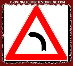 Útjelző táblák: | A feltüntetett jel veszélyes ívet mutat balra