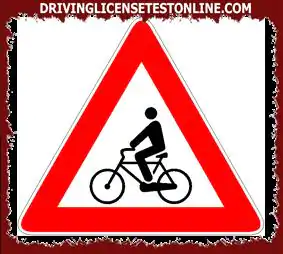 In the presence of the sign shown | priority must be given only to cyclists crossing from the right