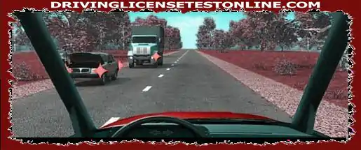 Should you give way to an oncoming truck ?