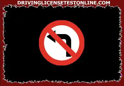 A proibição imposta por este sinal de trânsito com uma placa adicional se aplica a