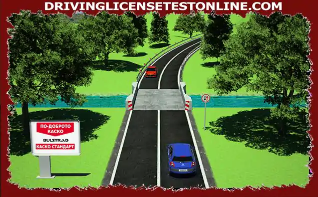 Trong tình huống này, xe ô tô màu đỏ có lợi thế đi qua đoạn đường hẹp .