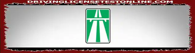 A la zona de validesa del senyal de trànsit indicat, el trànsit amb vehicles de la categoria C...