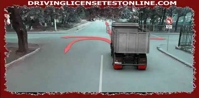 Σε ποια κατεύθυνση επιτρέπεται ο οδηγός του φορτηγού να συνεχίσει την οδήγηση , εάν το μέγιστο επιτρεπόμενο βάρος του φορτηγού είναι 15 τόνοι ?